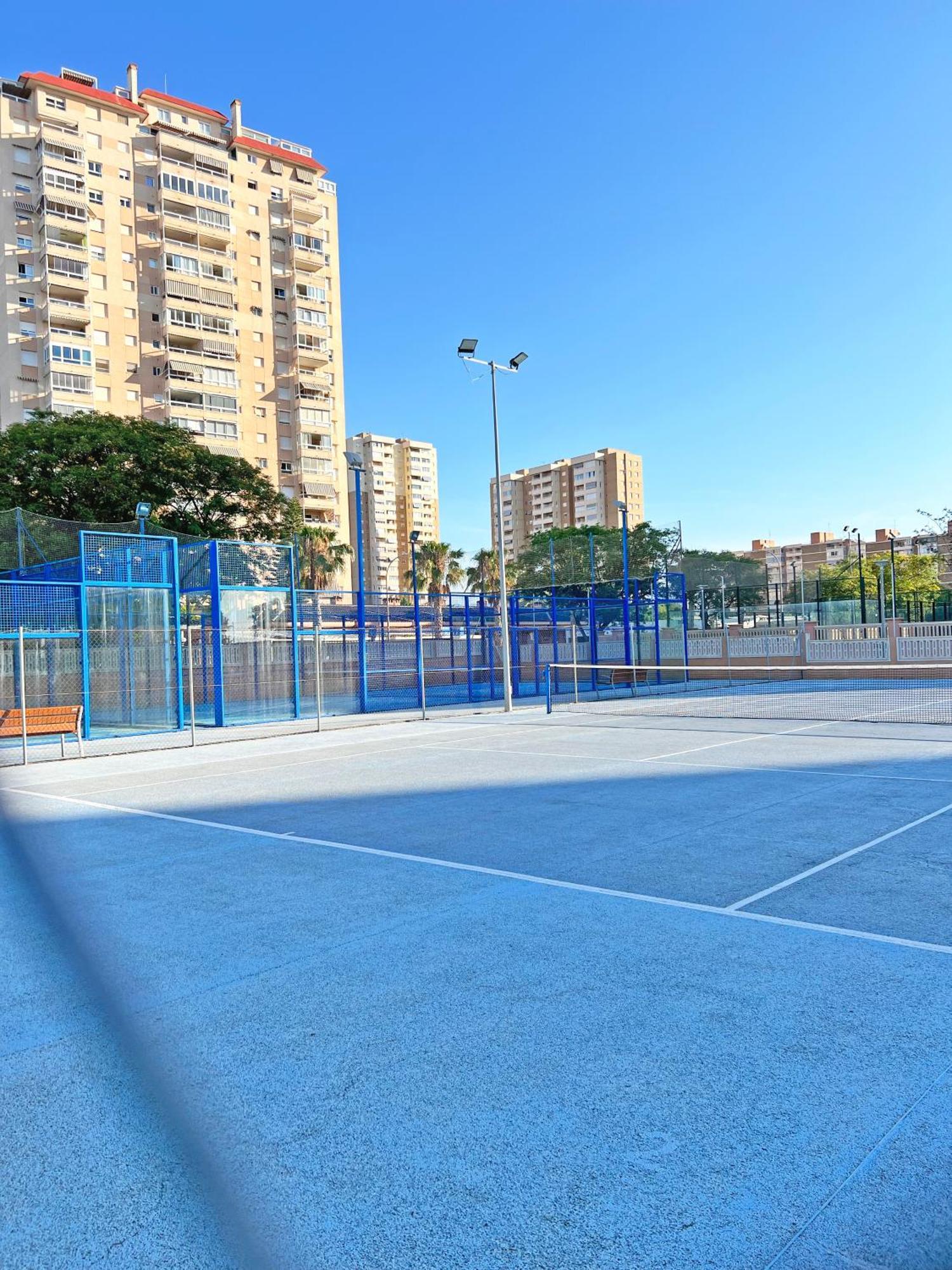 Coqueto Con Piscina, Nuevo A 50m Del Mar, Parking Gratis Appartement *