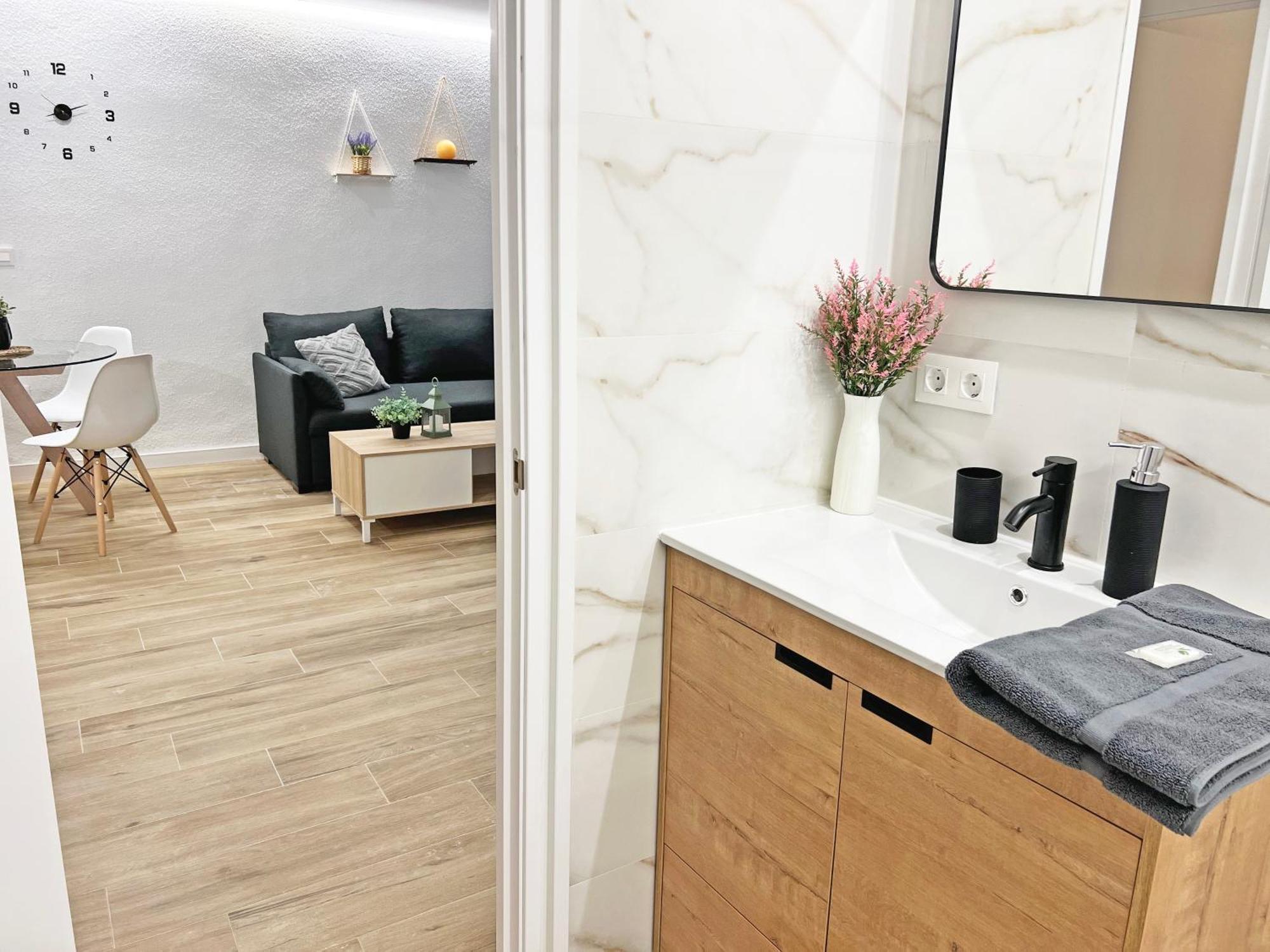 Appartement Coqueto Con Piscina, Nuevo A 50m Del Mar, Parking Gratis