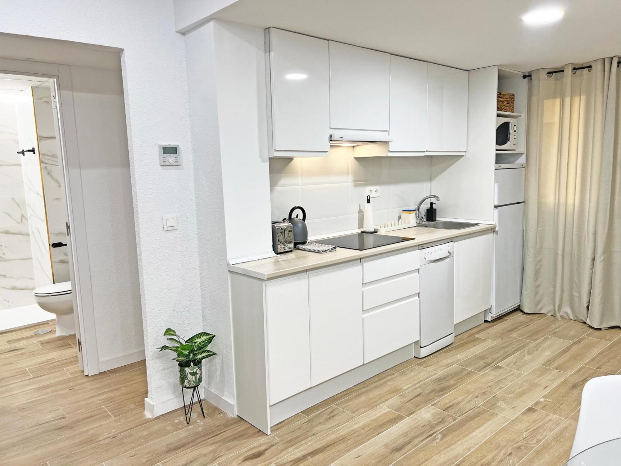 Appartement Coqueto Con Piscina, Nuevo A 50m Del Mar, Parking Gratis *