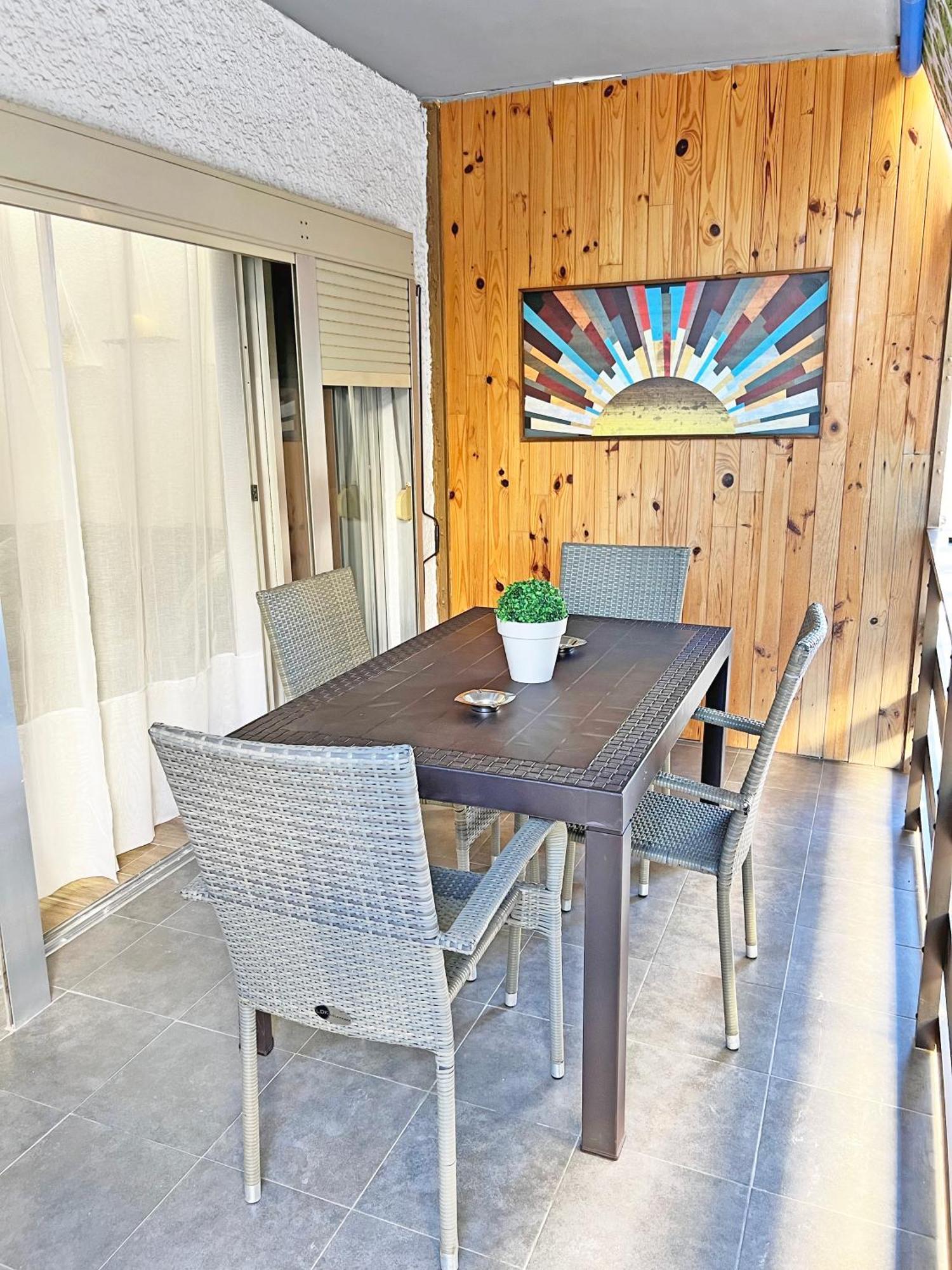 Coqueto Con Piscina, Nuevo A 50m Del Mar, Parking Gratis Appartement