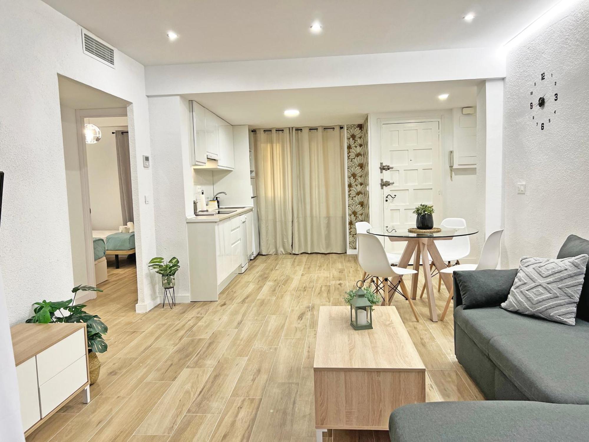 Appartement Coqueto Con Piscina, Nuevo A 50m Del Mar, Parking Gratis *
